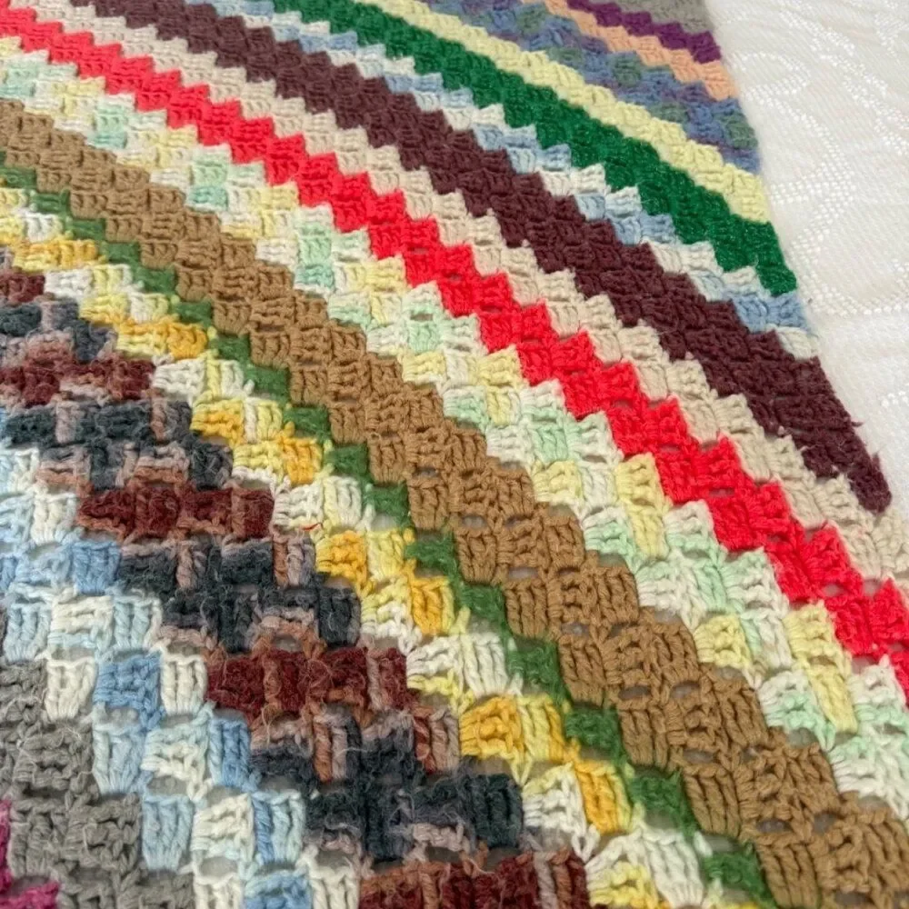 2 Vintage Handmade Crochet Throw Blankets Afghans Colorful Zig Zag 40” x 70”